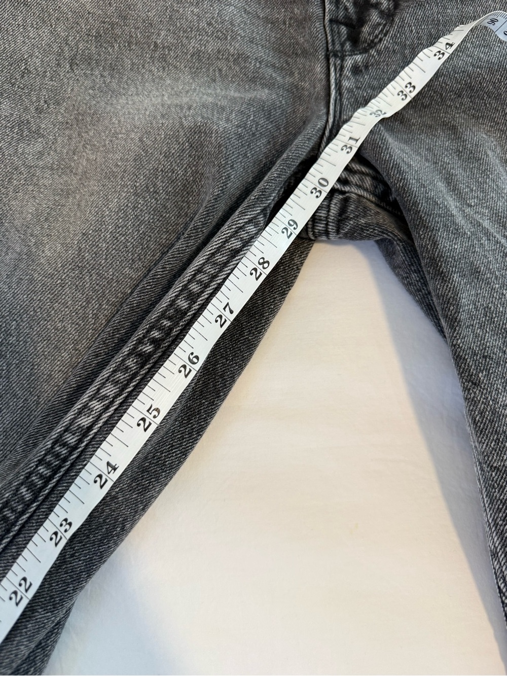 Good American | Good Icon Lace-Up Jeans, size 4 - Picture 11 of 11